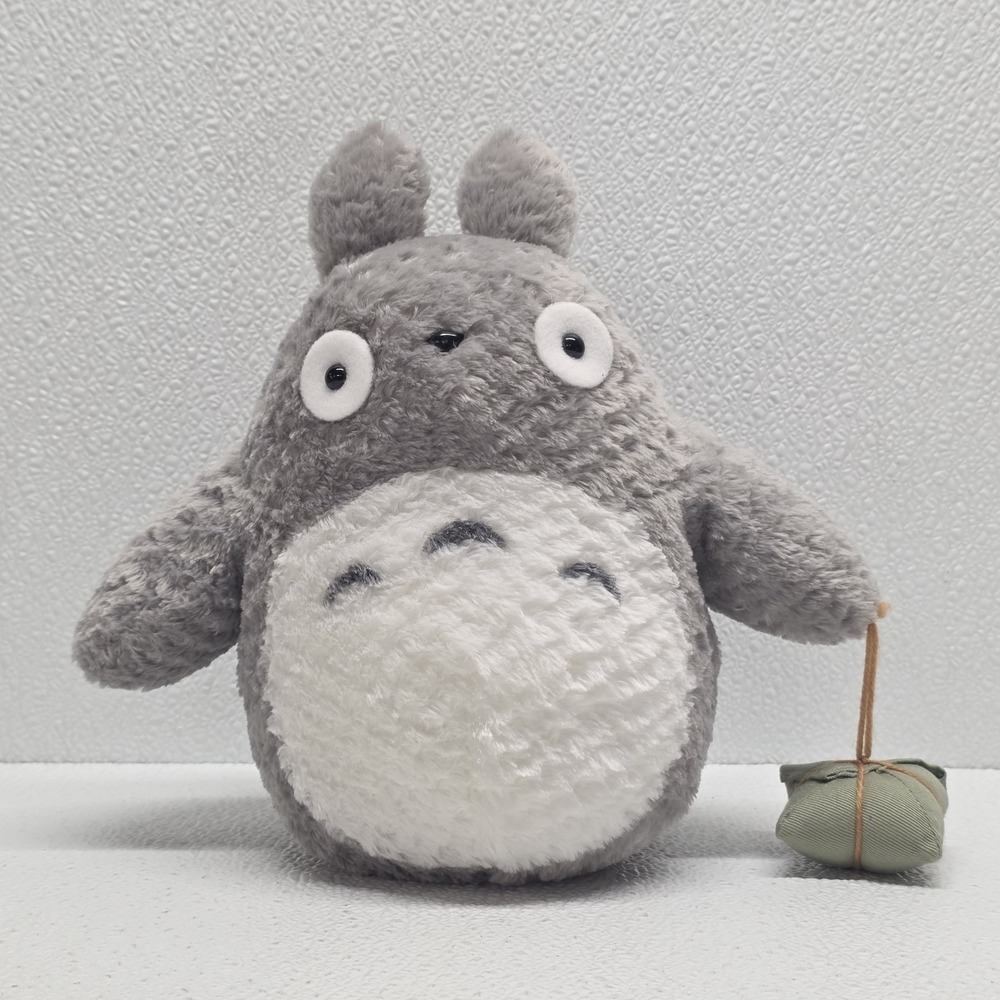 Studio Ghibli My Neighbor Totoro Totoro 8" Plush With Pouch Sun Arrow
